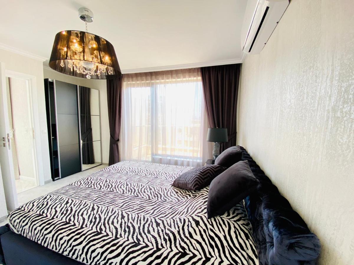 Millennium II Family Paradise Aparthotel สวิติ วลัส ภายนอก รูปภาพ